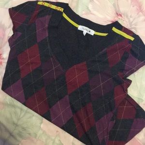 Hurley size large argyle shirt
